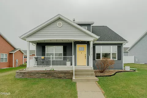 4719 Souris St, Bismarck, ND 58503