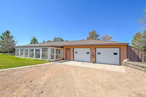 4673 119th Rd NW, Epping, ND 58843