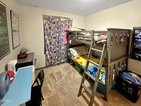Bedroom - 5804 Anna Ave, Williston, ND 58801 photo 5 of 5