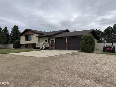 14200 41st St NE, Baldwin, ND 58521