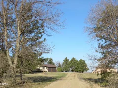 14200 41st St NE, Baldwin, ND 58521 photo 45