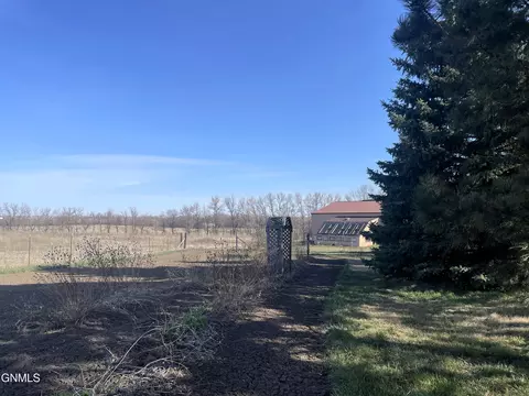 14200 41st St NE, Baldwin, ND 58521 photo 41