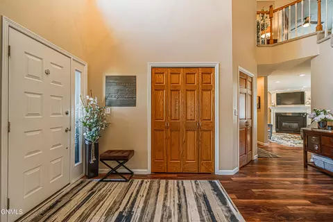 Entry Way - 843 Munich Dr, Bismarck, ND 58504 photo 10 of 12