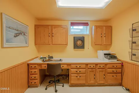 Other - 843 Munich Dr, Bismarck, ND 58504 photo 17 of 28