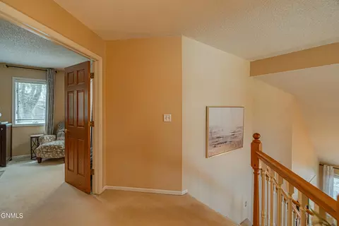 Entry Way - 843 Munich Dr, Bismarck, ND 58504 photo 1 of 12