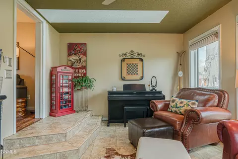 Other - 843 Munich Dr, Bismarck, ND 58504 photo 5 of 28
