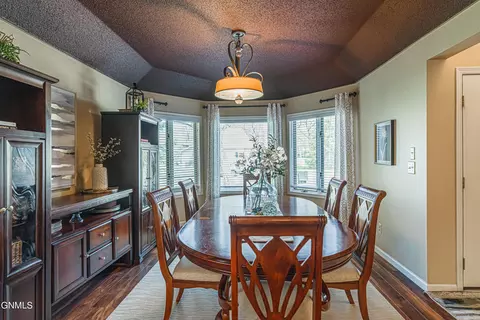 Dining - 843 Munich Dr, Bismarck, ND 58504 photo 4 of 5