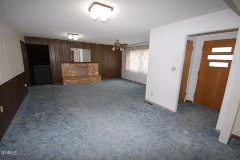 12255 County Road 350, Sidney, MT 59270 photo 6