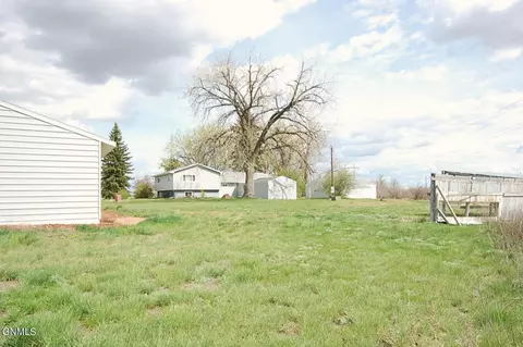 12255 County Road 350, Sidney, MT 59270 photo 22