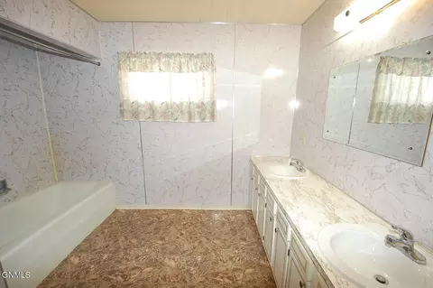 12255 County Road 350, Sidney, MT 59270 photo 15