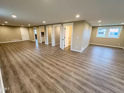 5462 Freshwater Ln, Williston, ND 58801 photo 55
