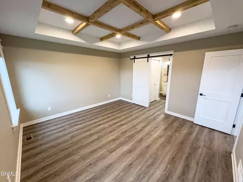 5462 Freshwater Ln, Williston, ND 58801 photo 22