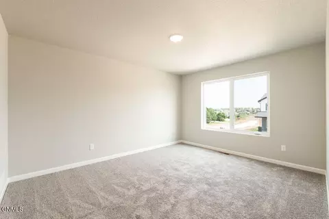 Bedroom - 4801 Cornice Loop, Bismarck, ND 58503 photo 4 of 4
