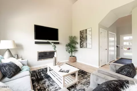 Living - 4801 Cornice Loop, Bismarck, ND 58503 photo 1 of 2