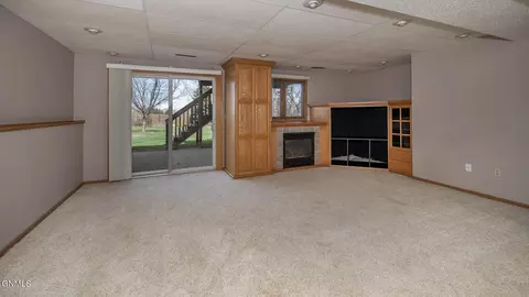 Living - 449 13th St E, Dickinson, ND 58601 photo 3 of 3