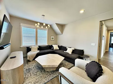 14033 49th St NW, Williston, ND 58801 photo 36