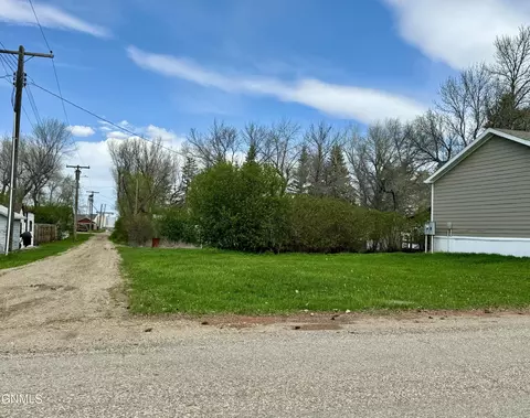 205 3rd Ave E, Lignite, ND 58752 photo 22