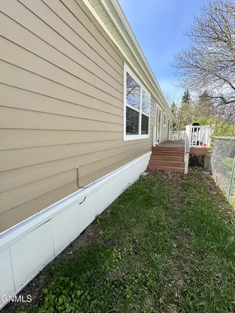 205 3rd Ave E, Lignite, ND 58752 photo 21