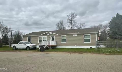 205 3rd Ave E, Lignite, ND 58752