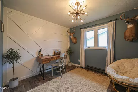 1706 E Omaha Dr, Bismarck, ND 58504 photo 34