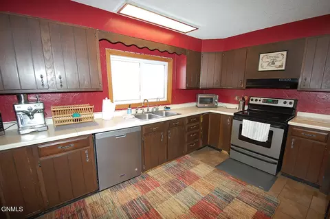 12191 Cr 353a, Sidney, MT 59270 photo 9