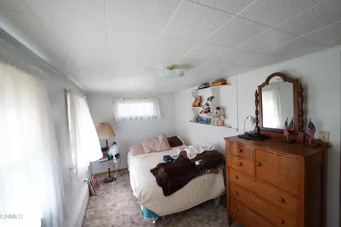 910 6th Ave SE, Jamestown, ND 58401 photo 7