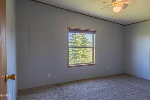 8475 Windmill Rd, Bismarck, ND 58504 photo 34