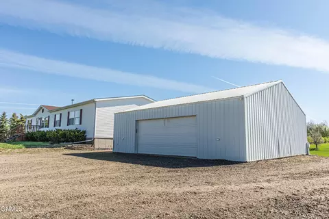 8475 Windmill Rd, Bismarck, ND 58504 photo 52