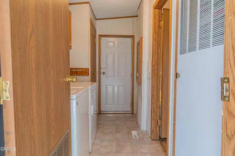 8475 Windmill Rd, Bismarck, ND 58504 photo 27