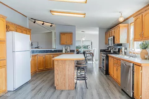 8475 Windmill Rd, Bismarck, ND 58504 photo 3