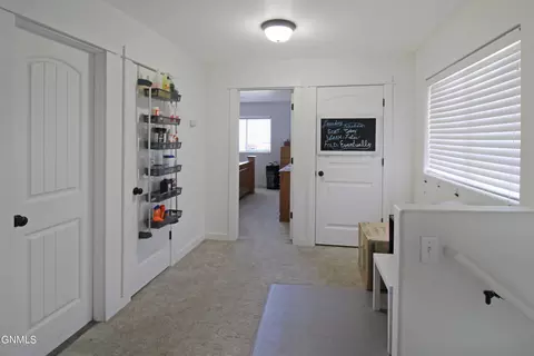 Entry Way - 2713 23rd St W, Williston, ND 58801 photo 3 of 3