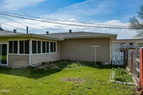 302 2nd St NE, Mandan, ND 58554 photo 49