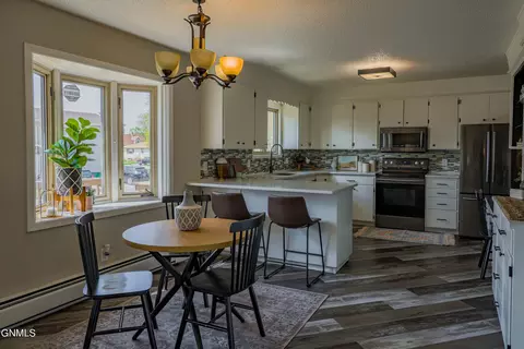 302 2nd St NE, Mandan, ND 58554 photo 5