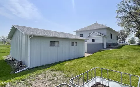 Other - 224 Cedar Ave, Linton, ND 58552 photo 3 of 25