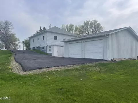 Other - 224 Cedar Ave, Linton, ND 58552 photo 21 of 25