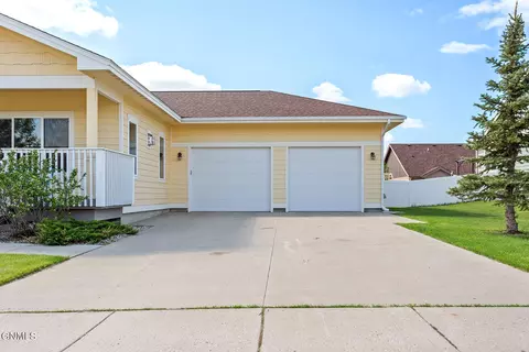 2801 25th St W, Williston, ND 58801 photo 3