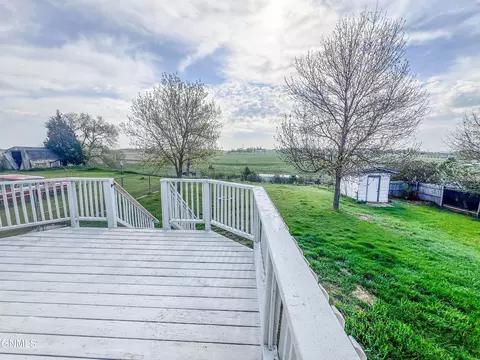 104 Coyote Rd, Mandan, ND 58554 photo 24