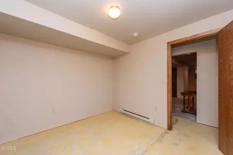 142 Haugen Dr NW, Killdeer, ND 58640 photo 34