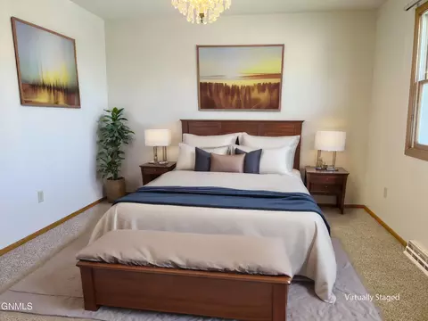 Bedroom - 3434 Breen Dr, Bismarck, ND 58501 photo 1 of 13