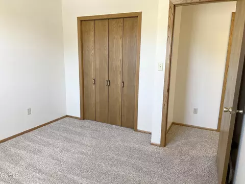 Bedroom - 3434 Breen Dr, Bismarck, ND 58501 photo 10 of 13