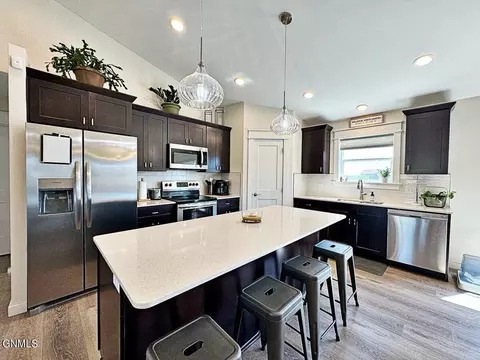 Kitchen - 3100 28th Ave W, Williston, ND 58801 photo 1 of 7