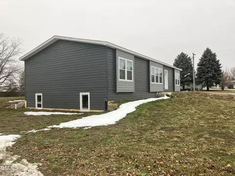 400 5th St N, Wilton, ND 58579 photo 28