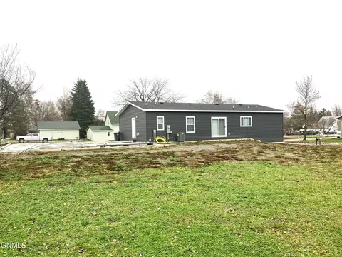400 5th St N, Wilton, ND 58579 photo 26