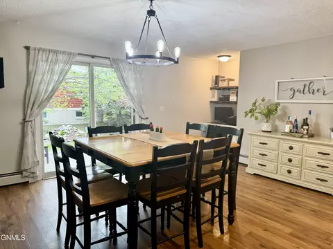Dining - 324 4th St SE, Steele, ND 58482 photo 4 of 4