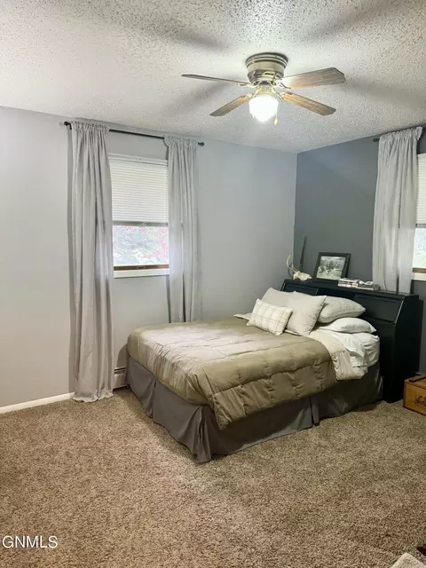 Bedroom - 324 4th St SE, Steele, ND 58482 photo 1 of 3