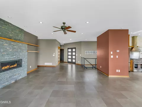 Living - 1414 Eagle Crest Loop, Bismarck, ND 58503 photo 11 of 12