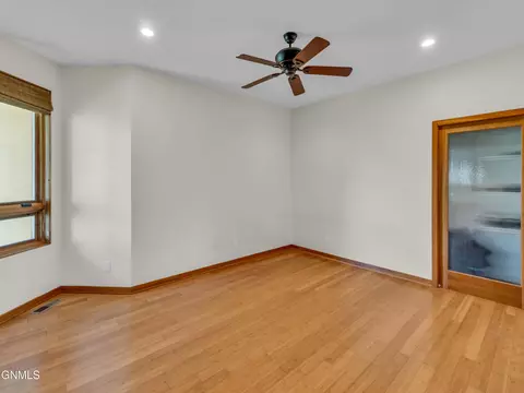 Bedroom - 1414 Eagle Crest Loop, Bismarck, ND 58503 photo 5 of 11