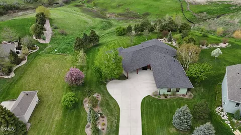 View/Area - 1414 Eagle Crest Loop, Bismarck, ND 58503 photo 5 of 6