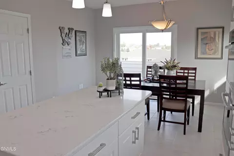 622 Calgary Ave E, Bismarck, ND 58503 photo 24