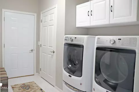 622 Calgary Ave E, Bismarck, ND 58503 photo 41